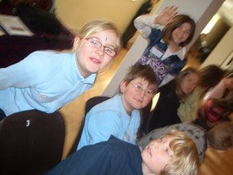 Kindergemeinderäte aus den vier steirischen Gemeinden– Judenburg, Knittelfeld, Kapfenberg und Graz Kindergemeinderäte aus den vier steirischen Gemeinden– Judenburg, Knittelfeld, Kapfenberg und Graz