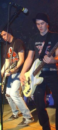 Die Bands "Second Hand", "John Doe" und "Savage Kingdom" Die Bands "Second Hand", "John Doe" und "Savage Kingdom"