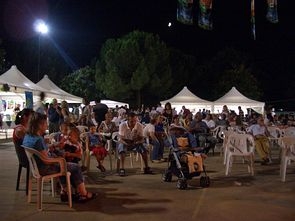 Bei diesen Temperaturen läßt es sich aushalten Bei diesen Temperaturen läßt es sich aushalten